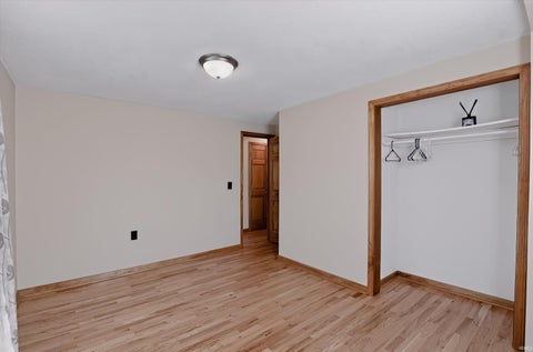 Tiny photo for 694 W Ladd Avenue, Bloomington, IN 47403 (MLS # 202644829)