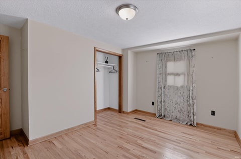 Tiny photo for 694 W Ladd Avenue, Bloomington, IN 47403 (MLS # 202644829)