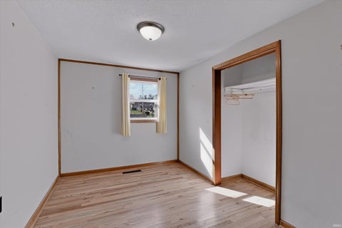 Tiny photo for 694 W Ladd Avenue, Bloomington, IN 47403 (MLS # 202644829)