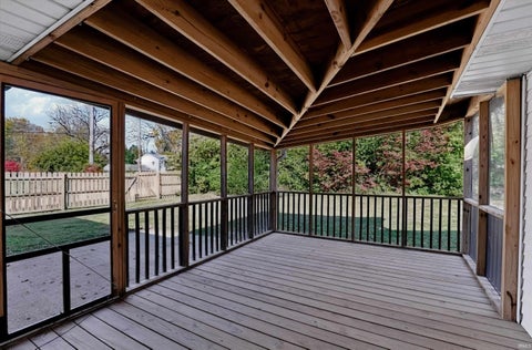 Tiny photo for 694 W Ladd Avenue, Bloomington, IN 47403 (MLS # 202644829)