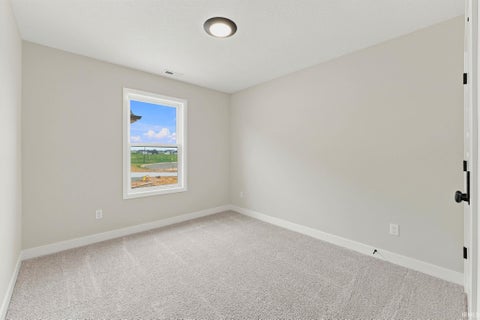 Tiny photo for 10943 Wild Iris Cove, Fort Wayne, IN 46818 (MLS # 202631073)