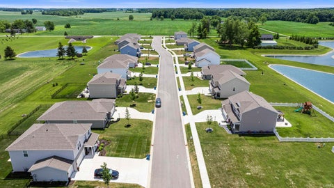 Tiny photo for 202 Piper Court, Ossian, IN 46777 (MLS # 202643806)