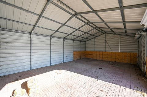 Tiny photo for 394 S 00 EW Road, Kokomo, IN 46902 (MLS # 202540706)