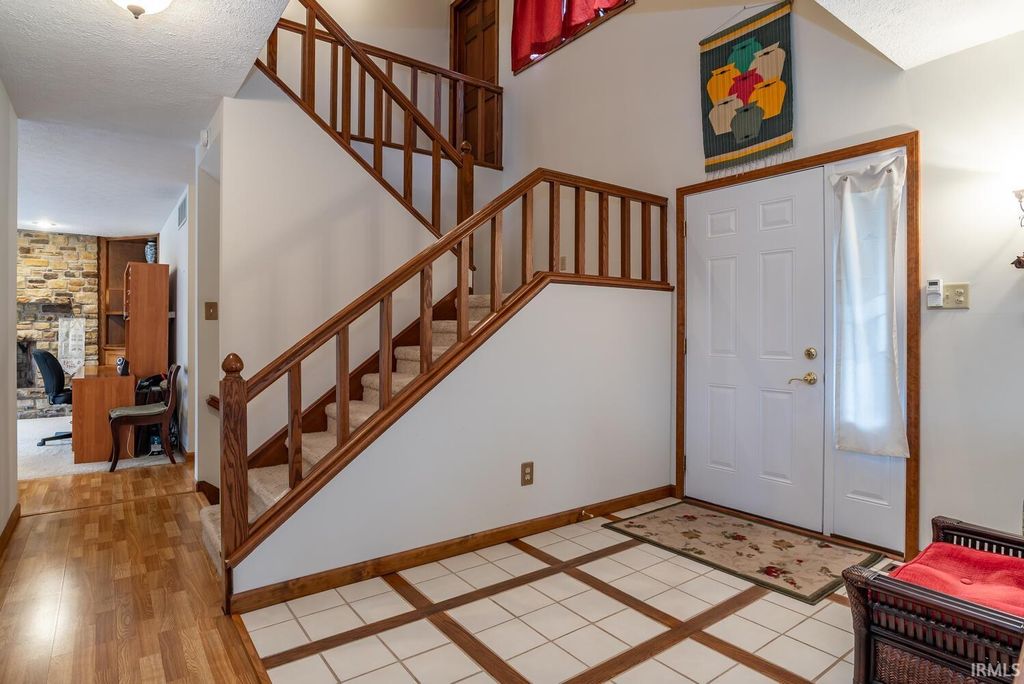 Photo of 2805 S Thatcher Court, Bloomington, IN 47401 (MLS # 202608289)