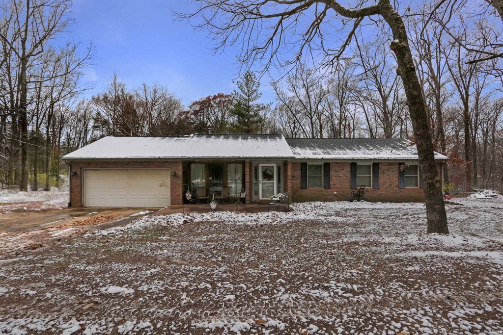 Photo of 10100 Hillview Drive, Evansville, IN 47720 (MLS # 202548186)