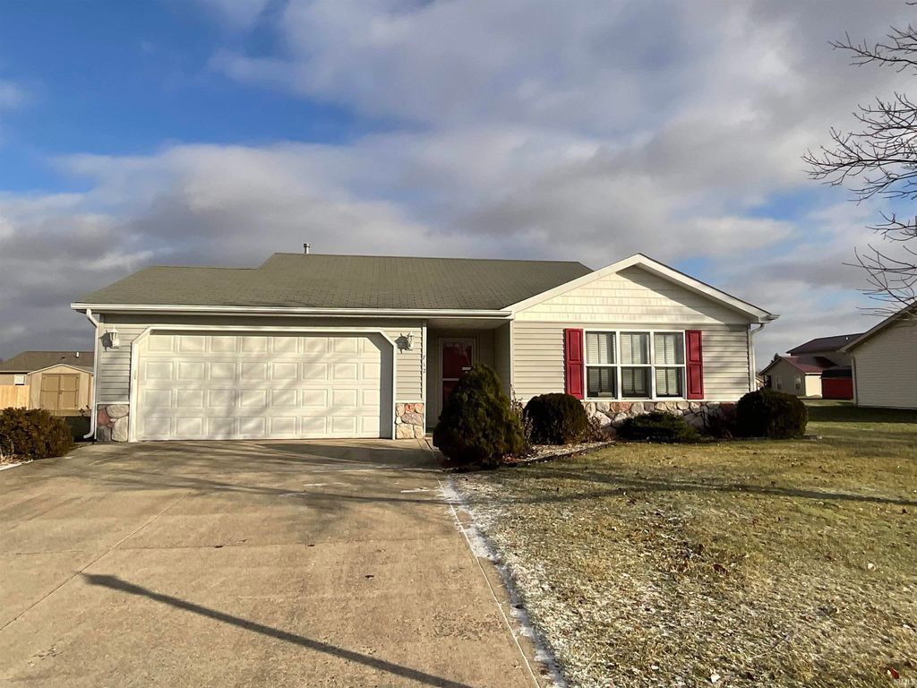 Photo of 712 Prairie Lane, Ossian, IN 46777 (MLS # 202549387)