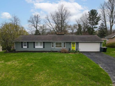 1830 Denslow Drive South Bend IN 46614