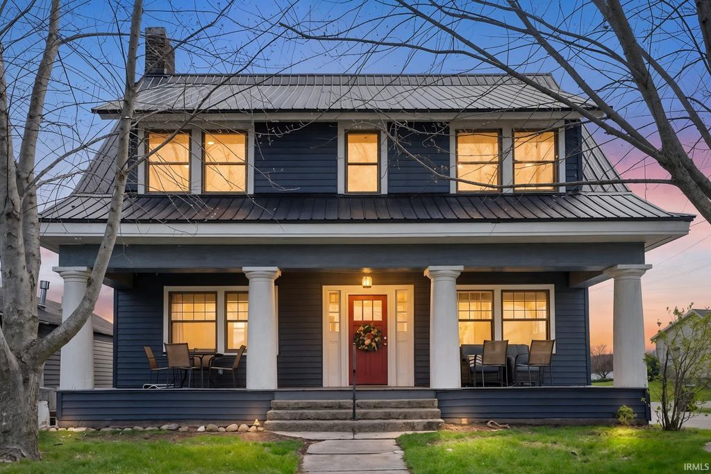 Photo of 903 S Cavin Street, Ligonier, IN 46767 (MLS # 202612907)