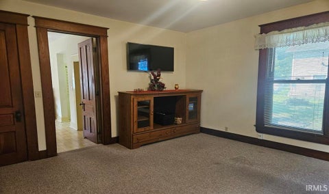 Tiny photo for 700 S Jackson Street, Frankfort, IN 46041 (MLS # 202635523)