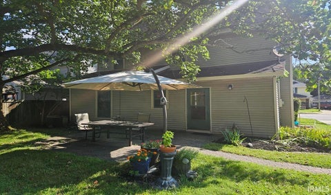 Tiny photo for 700 S Jackson Street, Frankfort, IN 46041 (MLS # 202635523)