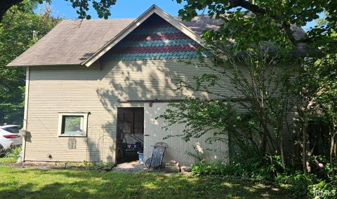 Tiny photo for 700 S Jackson Street, Frankfort, IN 46041 (MLS # 202635523)