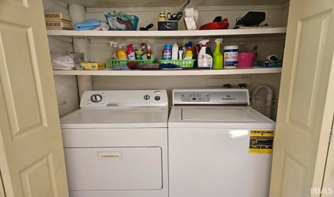 Tiny photo for 700 S Jackson Street, Frankfort, IN 46041 (MLS # 202635523)