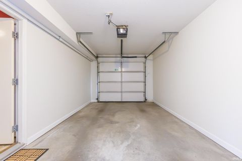 Tiny photo for 3600 N Lakeside Drive, Muncie, IN 47304 (MLS # 202613055)