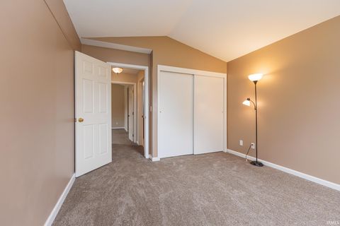Tiny photo for 3600 N Lakeside Drive, Muncie, IN 47304 (MLS # 202613055)