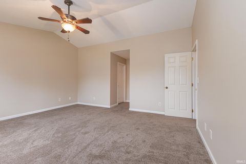 Tiny photo for 3600 N Lakeside Drive, Muncie, IN 47304 (MLS # 202613055)