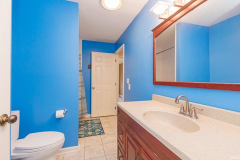 Tiny photo for 3600 N Lakeside Drive, Muncie, IN 47304 (MLS # 202613055)