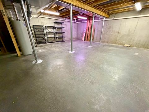 Tiny photo for 3402 Weathered Rock Circle, Kokomo, IN 46902 (MLS # 202604061)