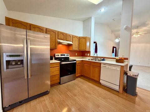 Tiny photo for 3402 Weathered Rock Circle, Kokomo, IN 46902 (MLS # 202604061)