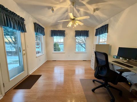 Tiny photo for 3402 Weathered Rock Circle, Kokomo, IN 46902 (MLS # 202604061)