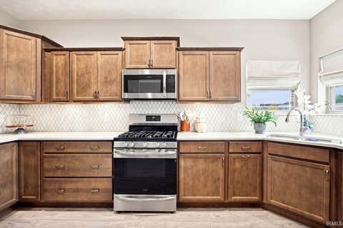 Tiny photo for 4336 Admirals Cove Drive, Lafayette, IN 47909 (MLS # 202633945)