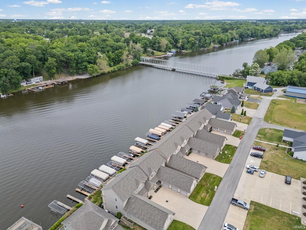 Photo of 12368 N Bridgeview Drive #5, Monticello, IN 47960 (MLS # 202621142)