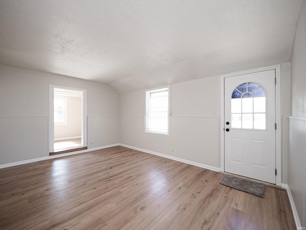 Photo of 222 Kenmore Drive, Evansville, IN 47714 (MLS # 202606598)