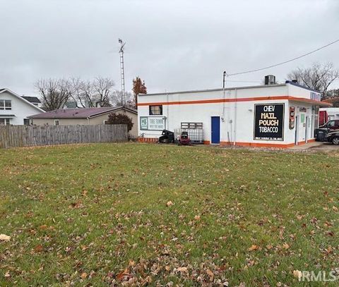 Tiny photo for 206 N Main Street, Dunkirk, IN 47336 (MLS # 202547073)