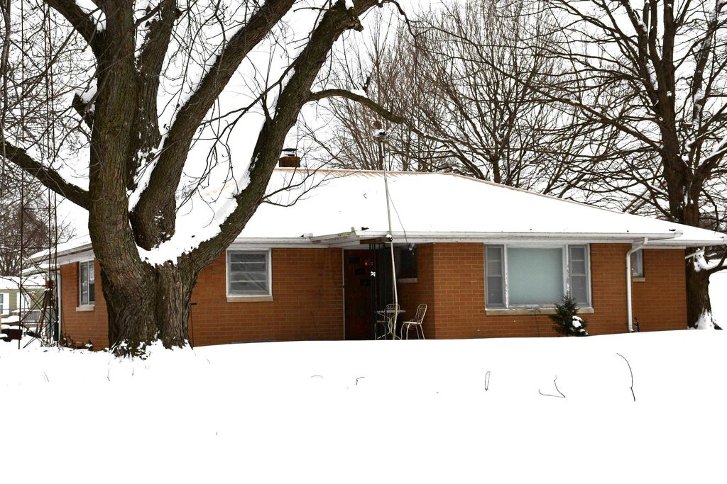 Photo of 58788 State Road 15, Goshen, IN 46528 (MLS # 202602792)