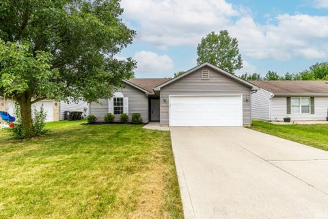 Photo of 7823 Rocky Glen Place, Fort Wayne, IN 46825 (MLS # 202644830)