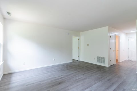 Tiny photo for 7823 Rocky Glen Place, Fort Wayne, IN 46825 (MLS # 202644830)