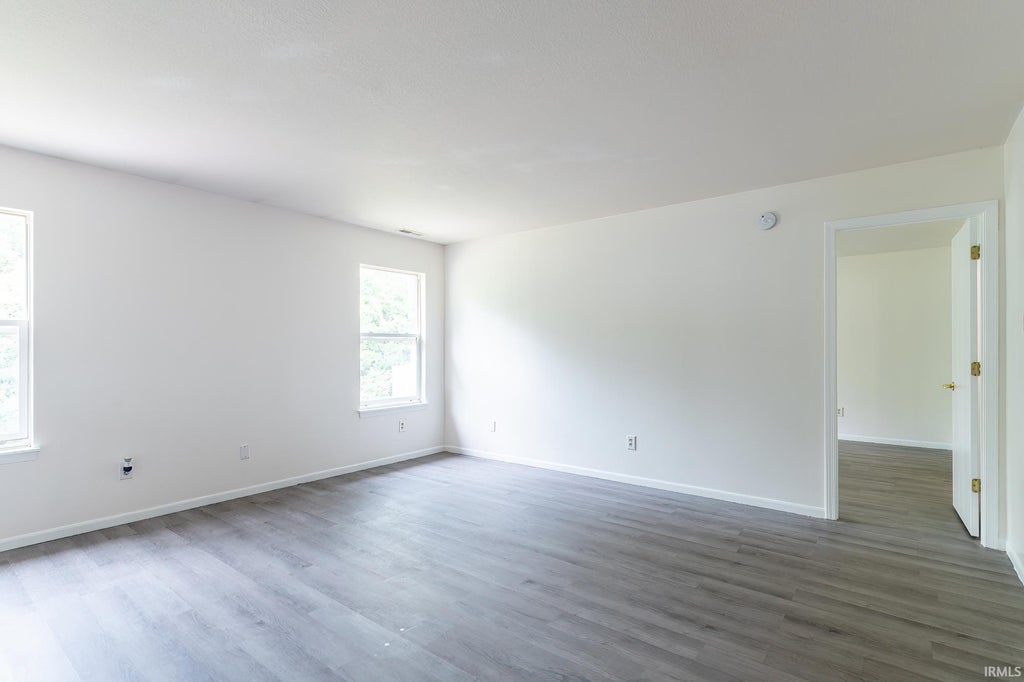 Photo of 7823 Rocky Glen Place, Fort Wayne, IN 46825 (MLS # 202644830)