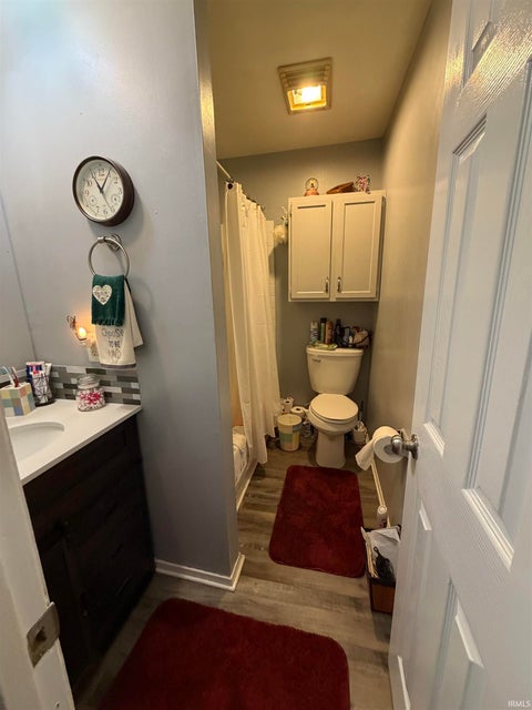 Tiny photo for 1712 Sussex On Berkley Street, Kokomo, IN 46901 (MLS # 202634462)