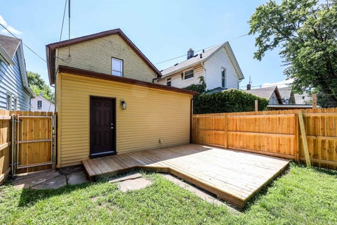 Tiny photo for 524 W 4th Street, Fort Wayne, IN 46808 (MLS # 202632055)