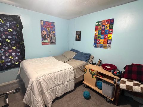 Tiny photo for 201 Tacoma Avenue, Logansport, IN 46947 (MLS # 202602618)