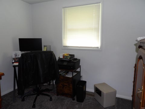 Tiny photo for 9315 E Jackson Street, Selma, IN 47383 (MLS # 202634586)