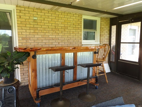 Tiny photo for 9315 E Jackson Street, Selma, IN 47383 (MLS # 202634586)