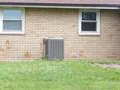 Tiny photo for 9315 E Jackson Street, Selma, IN 47383 (MLS # 202634586)