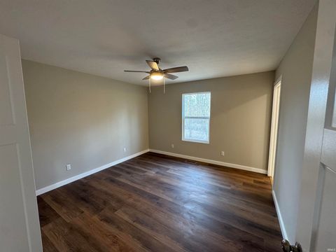Tiny photo for 450 Trinton Circle, Bedford, IN 47421 (MLS # 202609953)