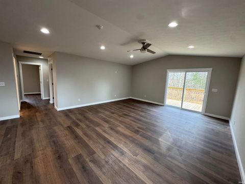 Tiny photo for 450 Trinton Circle, Bedford, IN 47421 (MLS # 202609953)