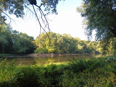 Tiny photo for 845 E 75N Road, Winamac, IN 46996 (MLS # 202537209)