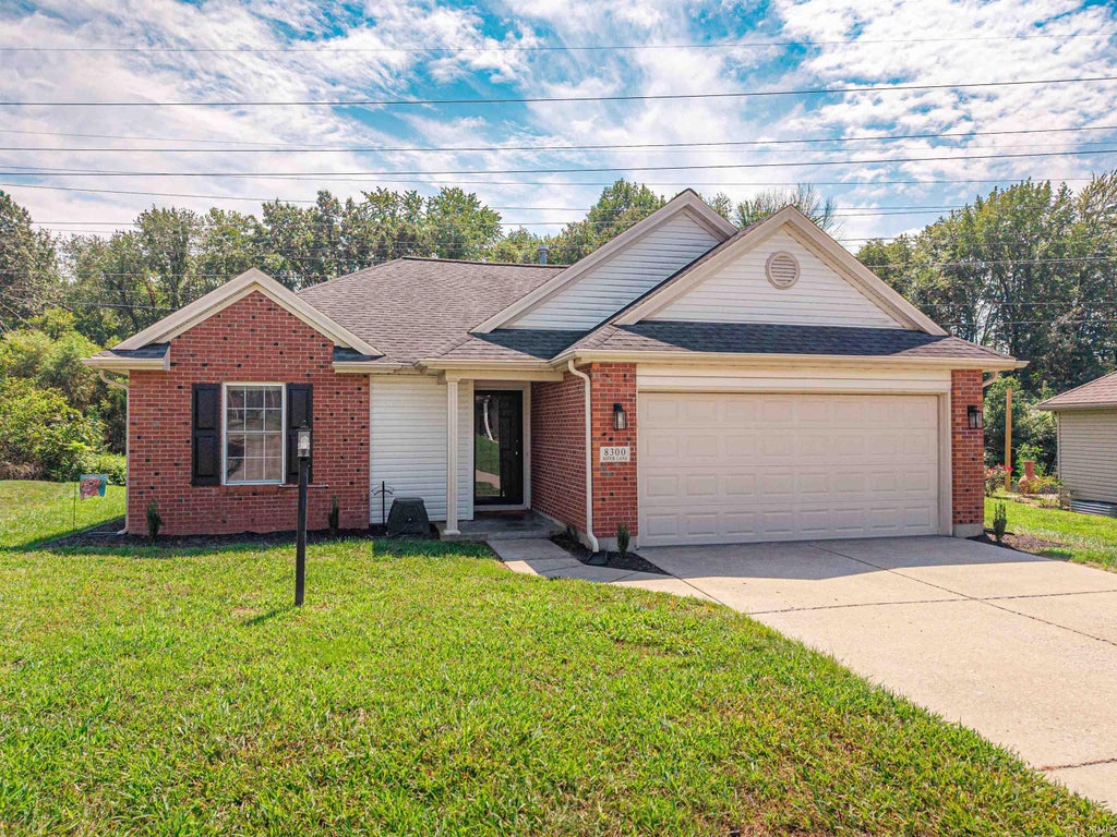Photo of 8300 Aster Lane, Evansville, IN 47712 (MLS # 202640536)