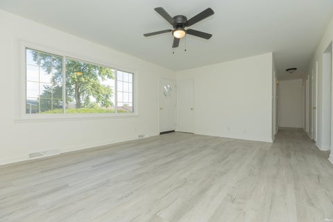 Tiny photo for 314 Riviera Drive, Mount Vernon, IN 47620 (MLS # 202636074)