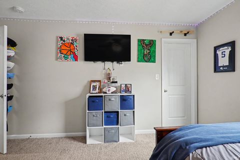 Tiny photo for 3224 Sand Walk Drive, Kokomo, IN 46902 (MLS # 202618168)
