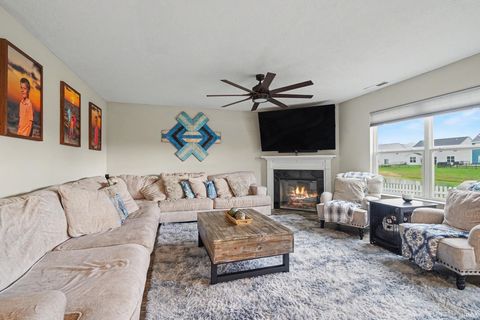 Tiny photo for 3224 Sand Walk Drive, Kokomo, IN 46902 (MLS # 202618168)