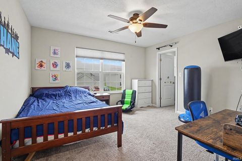 Tiny photo for 3224 Sand Walk Drive, Kokomo, IN 46902 (MLS # 202618168)