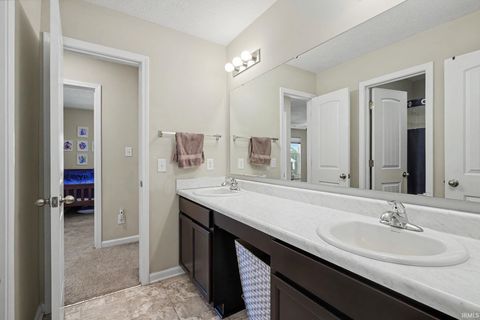 Tiny photo for 3224 Sand Walk Drive, Kokomo, IN 46902 (MLS # 202618168)