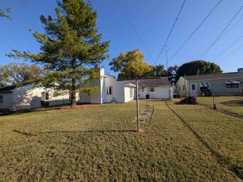 Tiny photo for 2005 Jerry Street, Vincennes, IN 47591 (MLS # 202643760)