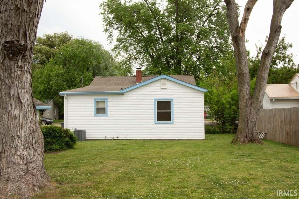Photo of 1708 Marie Avenue, Evansville, IN 47711 (MLS # 202619298)