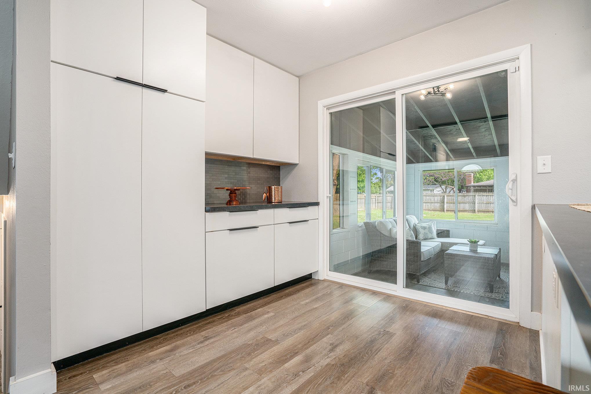 Goshen, Indiana 46526, United States, 5 Bedrooms Bedrooms, ,2 BathroomsBathrooms,Residential,Active,129199