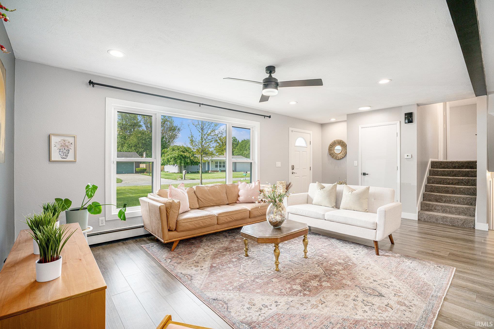 Goshen, Indiana 46526, United States, 5 Bedrooms Bedrooms, ,2 BathroomsBathrooms,Residential,Active,129199